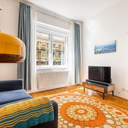 Budapest Then & Now Apartment Luaran gambar