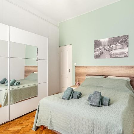 Budapest Then & Now Apartment Luaran gambar